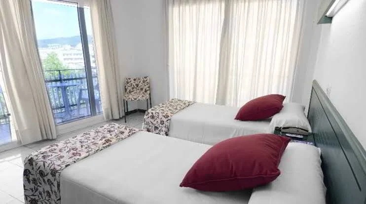 Hotel 3